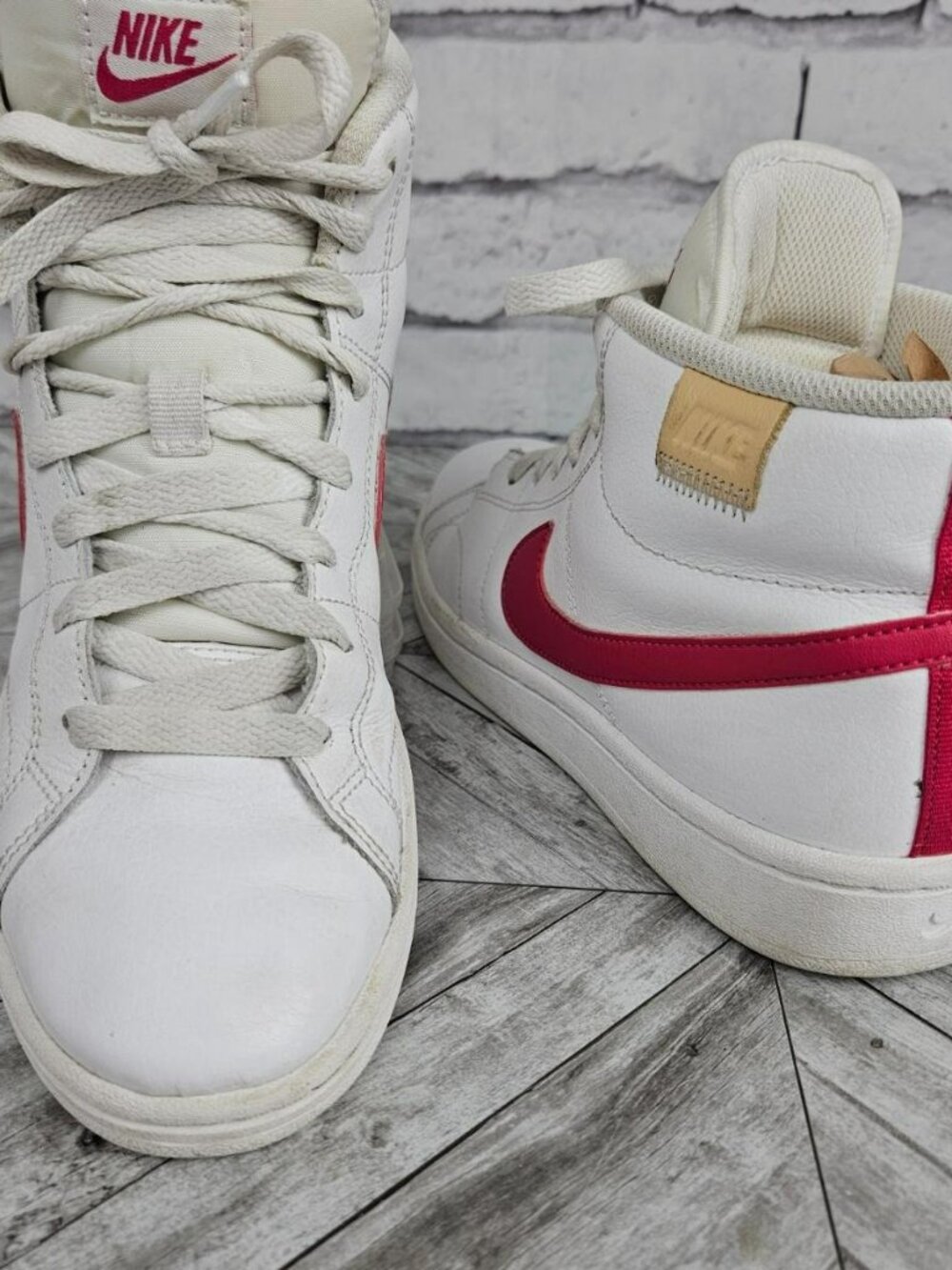 Nike Court Royale White pink Womens 8 Sneakers Mid High Top Street Skater